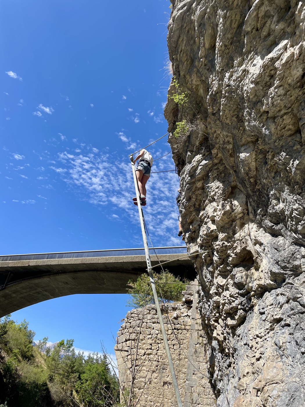 La voie Vertigo, la via ferrata engagée des Étroits